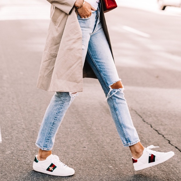 Gucci Ace Low Top Sneaker with Bee Size 36.5 or US 6.5 - Picture 3 of 16